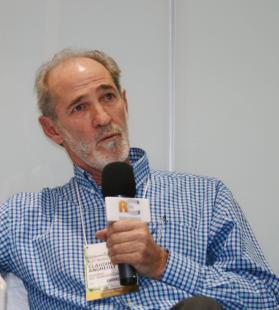Claudinei Andreoli: produo de CO a partir da vinhaa