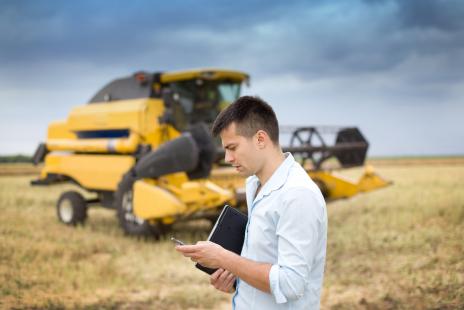 STARTAGRO PIRA ir debater como a tecnologia est mudando o mercado de trabalho no agro